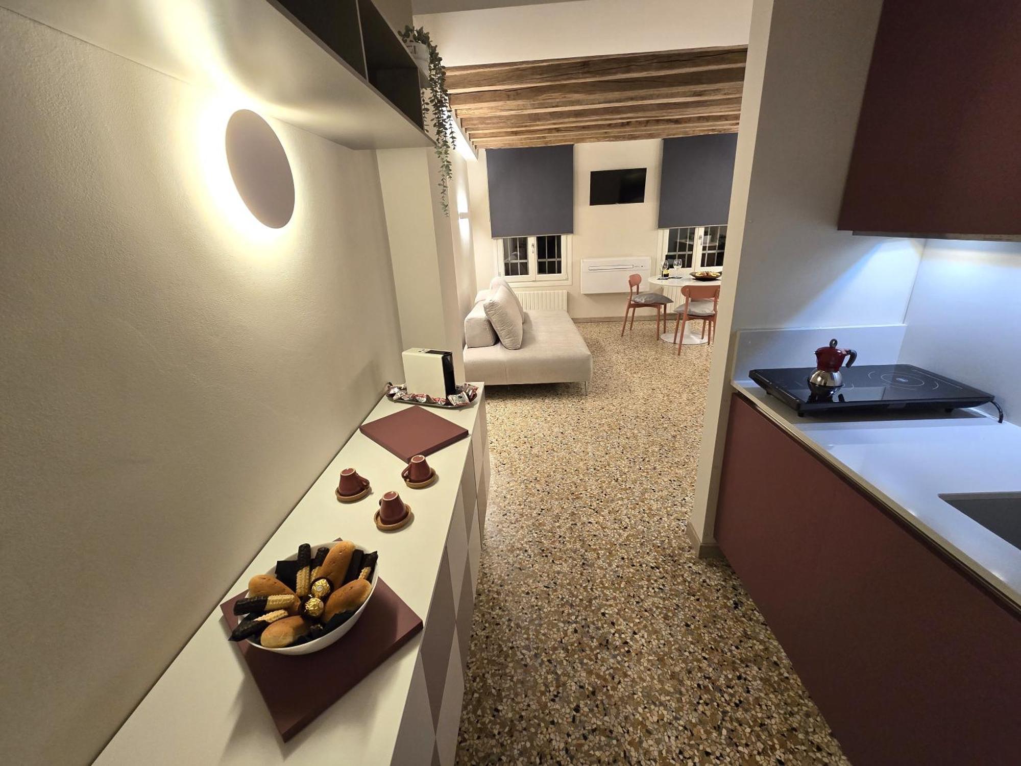Cozy Studio With Canal View البندقية المظهر الخارجي الصورة